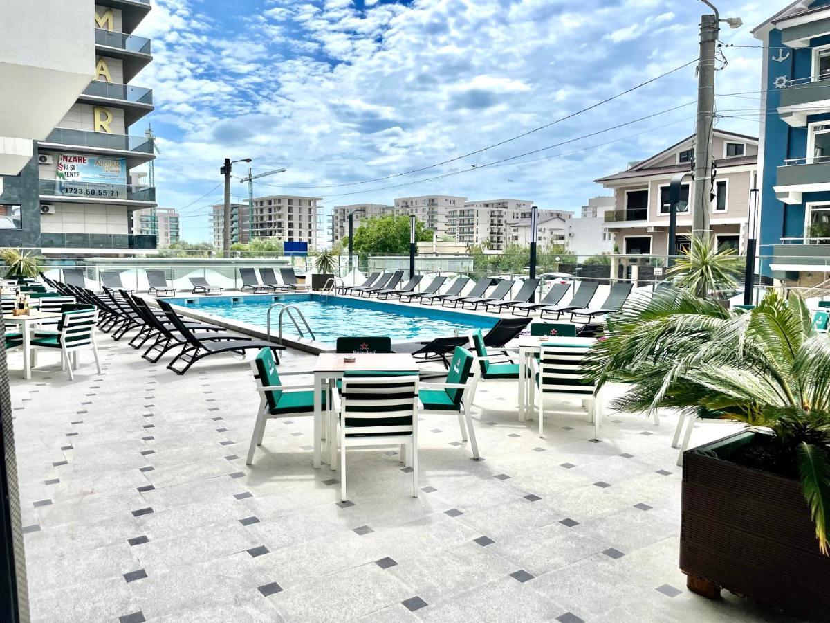 Dominic 2 Beds 1 Sofa Parking Pool Apartament By Alezzi Nord10 Apartment Navodari Bagian luar foto
