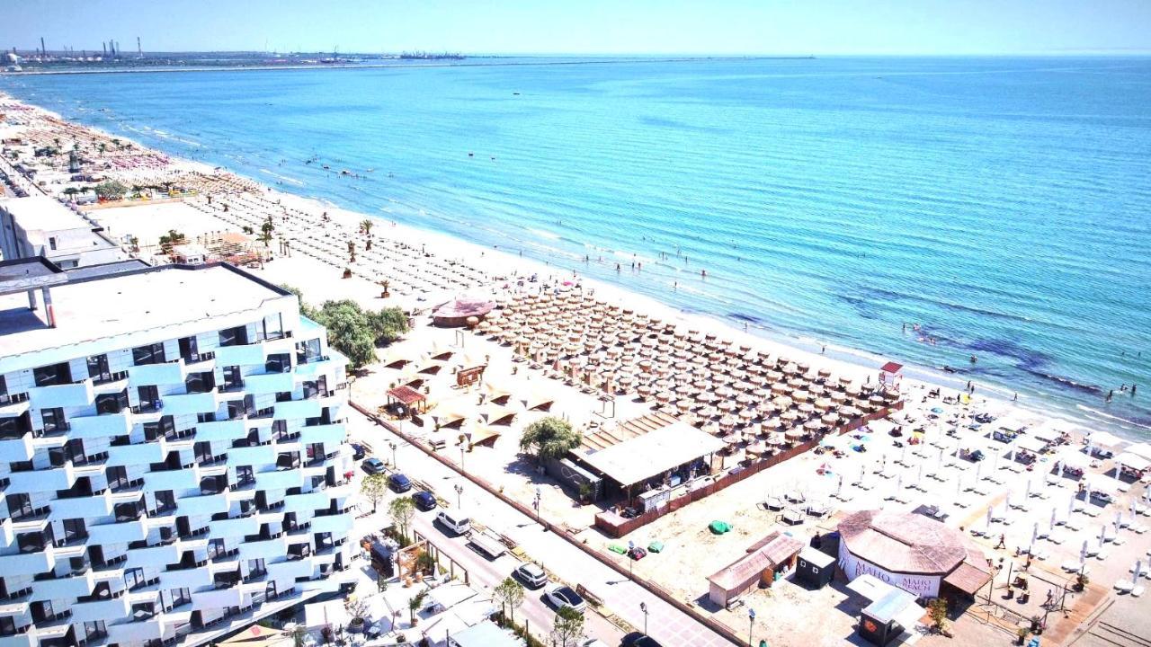 Dominic 2 Beds 1 Sofa Parking Pool Apartament By Alezzi Nord10 Apartment Navodari Bagian luar foto